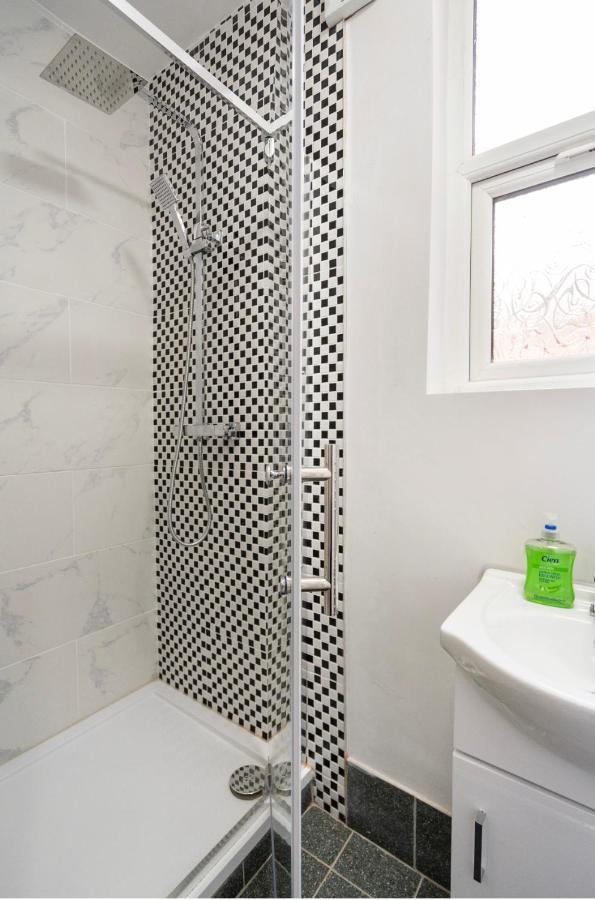 شقة Luxury Flat In Moseley With Free Parking برمنغهام المظهر الخارجي الصورة